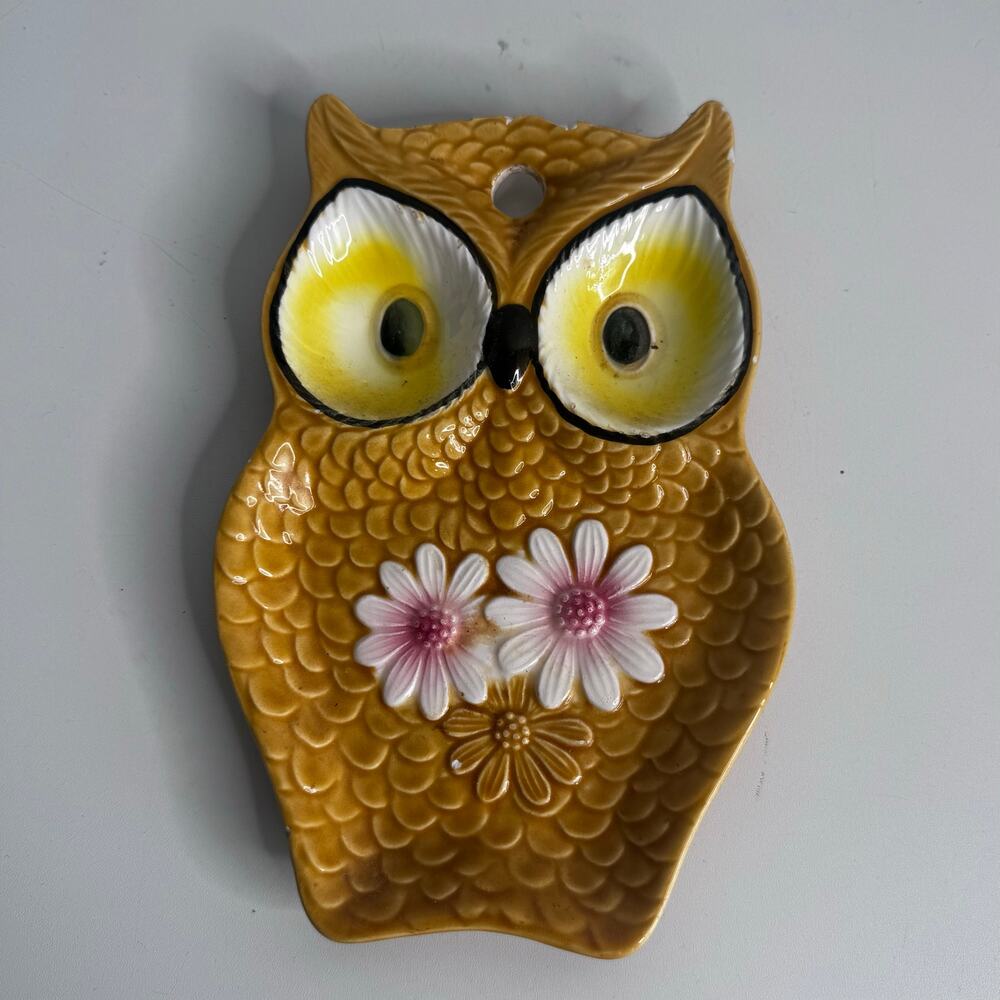 Vintage Wall Hanging Owl or Spoon Rest Retro 1960s/1970s Cottage MCM